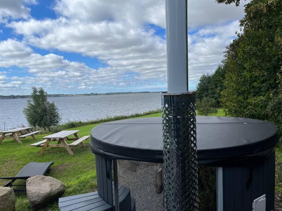 Hytte-Vandudsigt-Hottub-Hygge Holbæk Exterior foto
